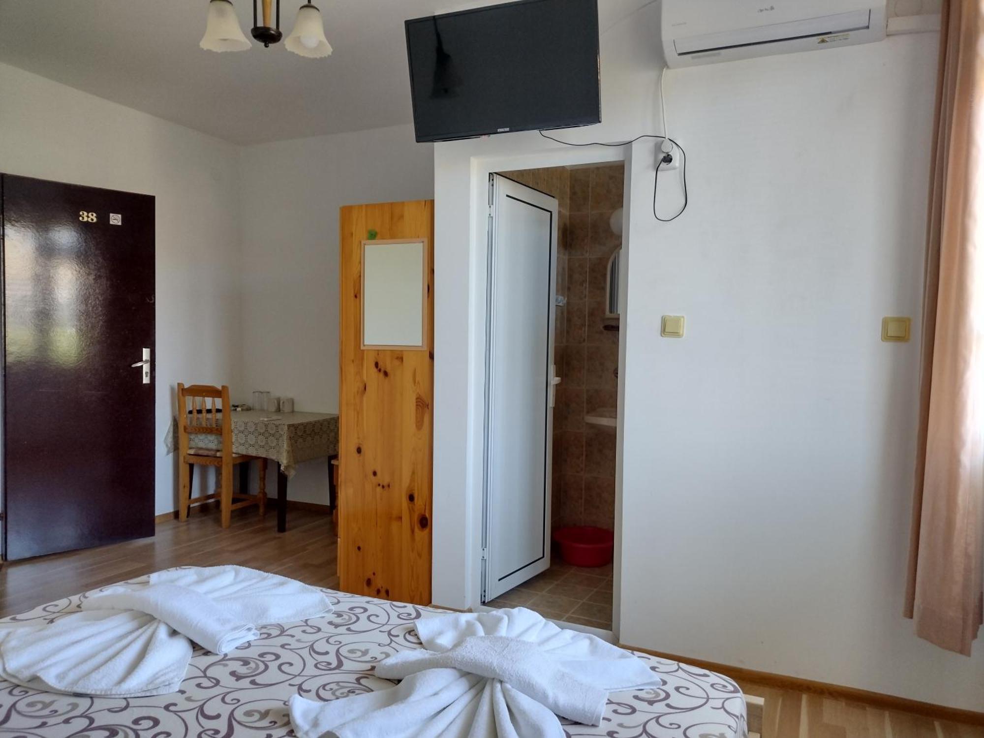 Къща За Гости Янка Hotel Nesebar Ngoại thất bức ảnh